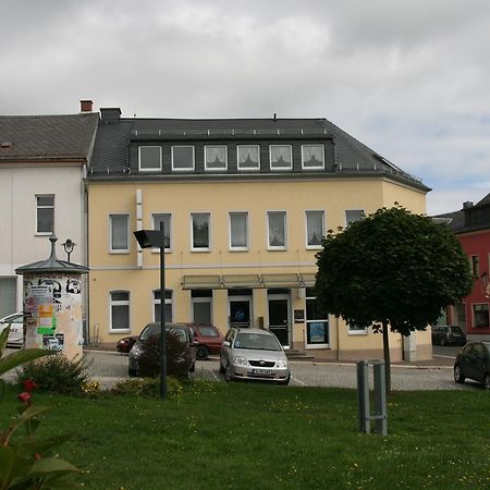 Hotel Stadt Pausa ภายนอก รูปภาพ