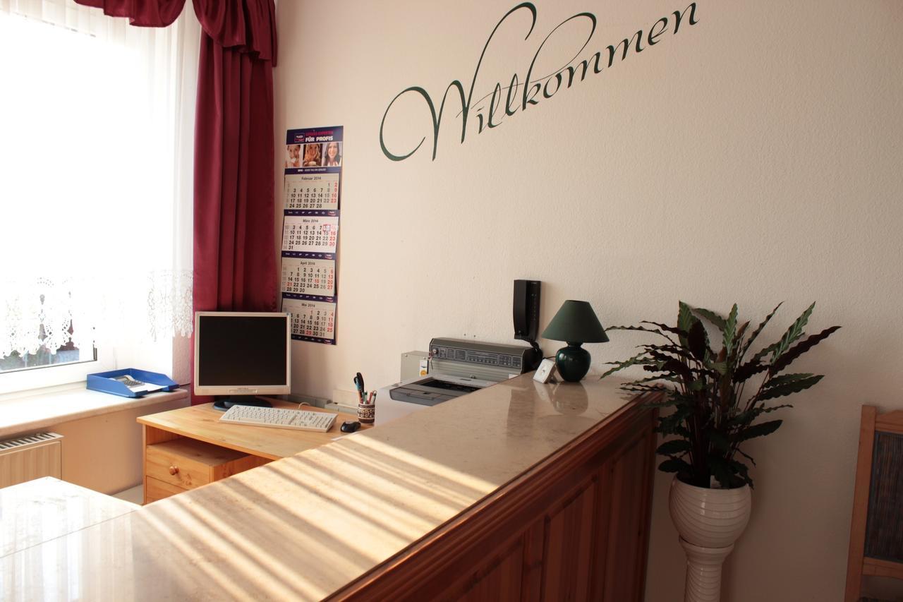 Hotel Stadt Pausa ภายนอก รูปภาพ